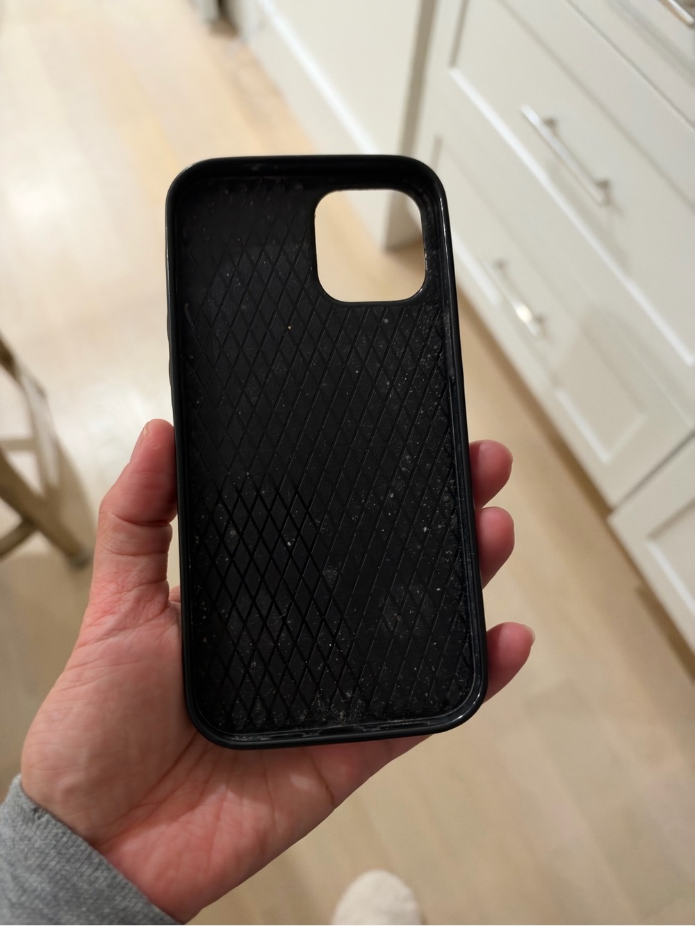 IPhone 12 Pro Max Case - Slim Shock-Absorbent Cover (faux leather)